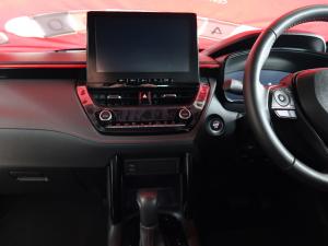 Toyota Corolla Cross 1.8 GR-Sport - Image 14