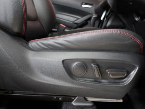 Toyota Corolla Cross 1.8 GR-Sport - Image 18