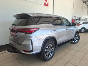 Toyota Fortuner 2.4GD-6 4x4 - Image 2