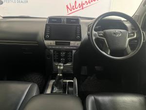 Toyota Land Cruiser Prado 2.8GD VX - Image 6