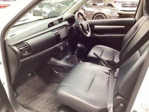 Toyota Hilux 2.4GD single cab S (aircon) - Image 7