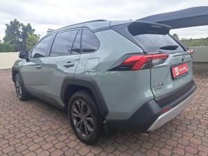 Toyota RAV4 2.5 Hybrid GX-R E-Four - Image 27
