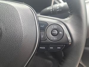 Toyota Corolla Cross 1.8 HEV XR - Image 10