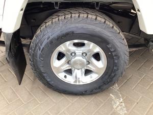 Toyota Land Cruiser 79 4.2D single cab - Image 14