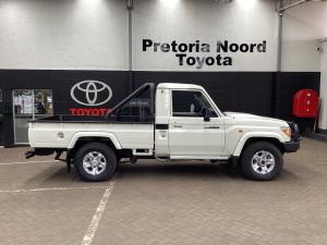 Toyota Land Cruiser 79 4.2D single cab - Image 3