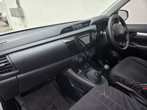 Toyota Hilux 2.4GD single cab S (aircon) - Image 7