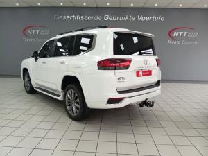 Toyota Landcruiser 300 V6 3.3D ZX - Image 14