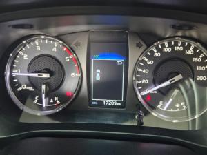 Toyota Hilux 2.4 GD-6 RB RaiderE/CAB - Image 9