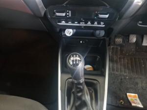 Toyota Starlet Cross 1.5XR - Image 11