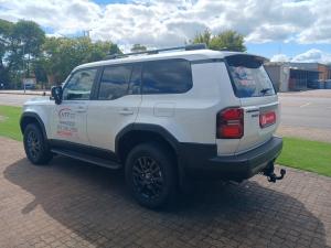 Toyota Prado TX 2.8GD automatic - Image 19