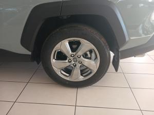 Toyota RAV4 2.0 GX-R CVT AWD - Image 18