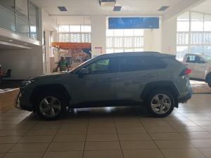 Toyota RAV4 2.0 GX-R CVT AWD - Image 21