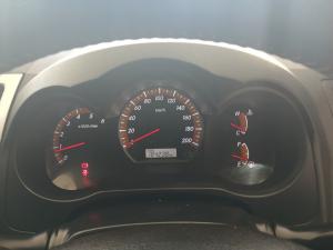 Toyota Hilux 3.0 D-4D Legend 45 R/BS/C - Image 11