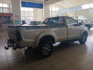 Toyota Hilux 3.0 D-4D Legend 45 R/BS/C - Image 2