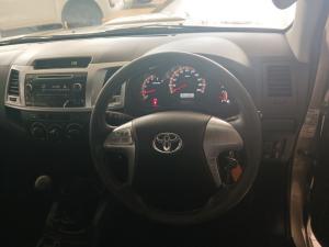 Toyota Hilux 3.0 D-4D Legend 45 R/BS/C - Image 8