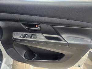 Suzuki Ertiga 1.5 GA - Image 10