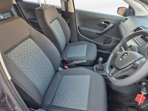 Volkswagen Polo Vivo hatch 1.4 Life - Image 13