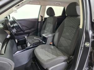 Mahindra XUV 3XO 1.2T MX2 manual - Image 9