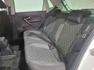 Volkswagen Polo Vivo hatch 1.6 Style - Image 10