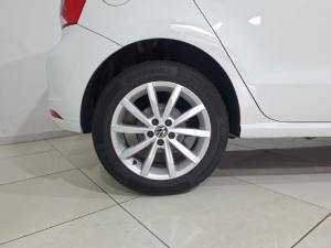 Volkswagen Polo Vivo hatch 1.6 Style - Image 7