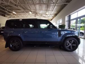 Land Rover Defender 110 D350 X-Dynamic HSE - Image 7