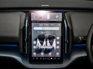 Volvo EX30 Cross Country Twin Motor Performance Ultra - Image 19