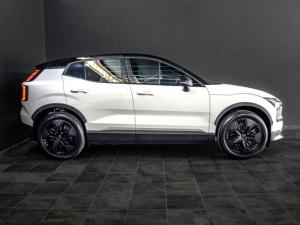 Volvo EX30 Cross Country Twin Motor Performance Ultra - Image 4
