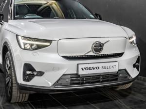 Volvo XC40 Recharge Single Motor Plus - Image 10