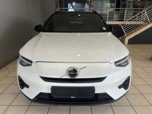 Volvo XC40 Recharge Single Motor Plus - Image 2