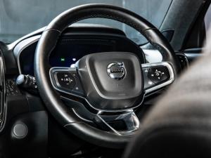 Volvo XC40 Recharge Single Motor Plus - Image 6