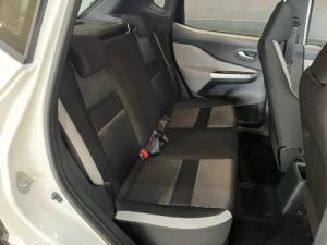 Nissan Magnite 1.0 Visia manual - Image 9