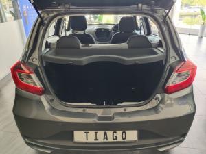 Tata Tiago 1.2 XT manual - Image 11
