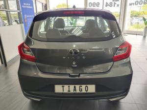Tata Tiago 1.2 XT manual - Image 4