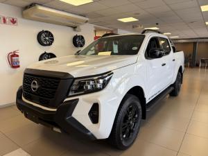 Nissan Navara 2.5DDTi double cab Stealth - Image 10