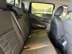 Nissan Navara 2.5DDTi double cab Pro-4X 4x4 - Image 10