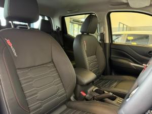 Nissan Navara 2.5DDTi double cab Pro-4X 4x4 - Image 11