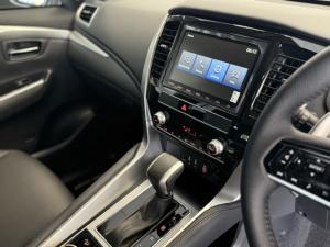 Mitsubishi Pajero Sport 2.4DI-D 4x4 Exceed - Image 14
