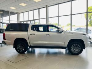 Mitsubishi Triton 2.4DI-D double cab GLS 4x4 auto - Image 9
