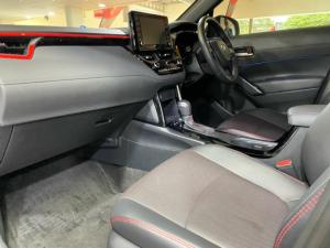 Toyota Corolla Cross 1.8 Hybrid GR-Sport - Image 9