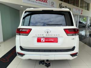 Toyota Land Cruiser 300 3.5T ZX - Image 4