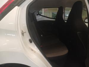 Toyota Aygo 1.0 - Image 7