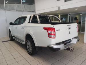 Mitsubishi Triton 2.4DI-D double cab 4x4 - Image 3