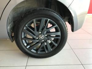 Toyota Vitz 1.0 XR auto - Image 6