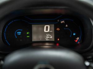 Renault Kwid 1.0 Techno manual - Image 16