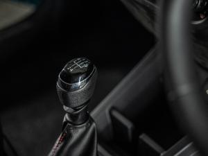 Renault Kwid 1.0 Techno manual - Image 8