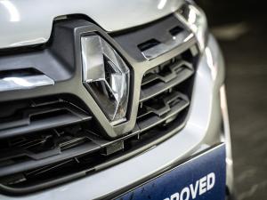 Renault Kwid 1.0 Techno manual - Image 10