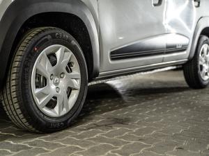 Renault Kwid 1.0 Techno manual - Image 11