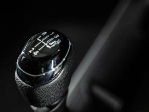 Renault Kwid 1.0 Techno manual - Image 12