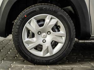 Renault Kwid 1.0 Techno manual - Image 7