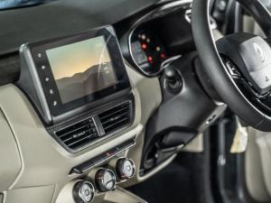 Renault Triber 1.0 Techno - Image 17